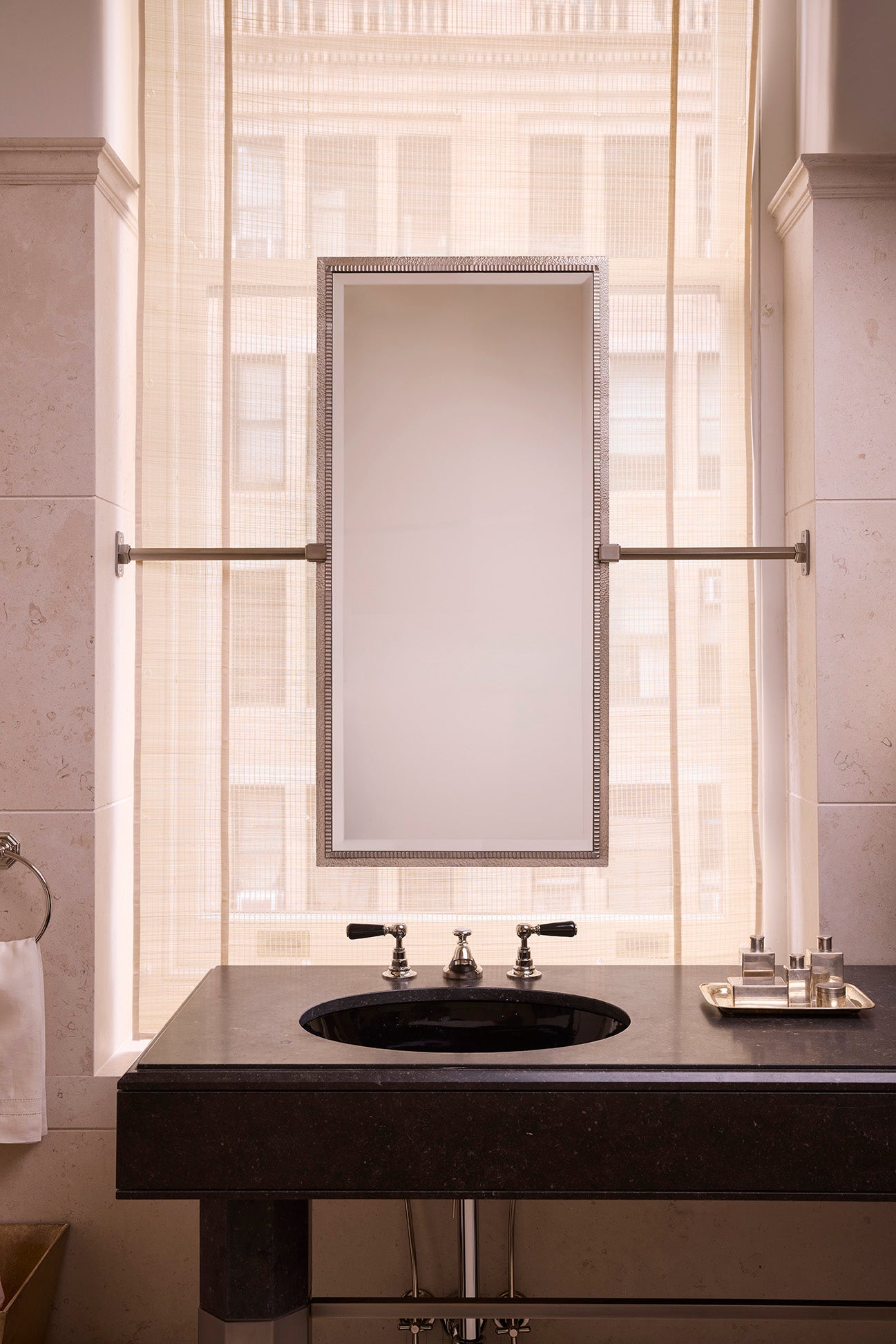 Cadre Mirror