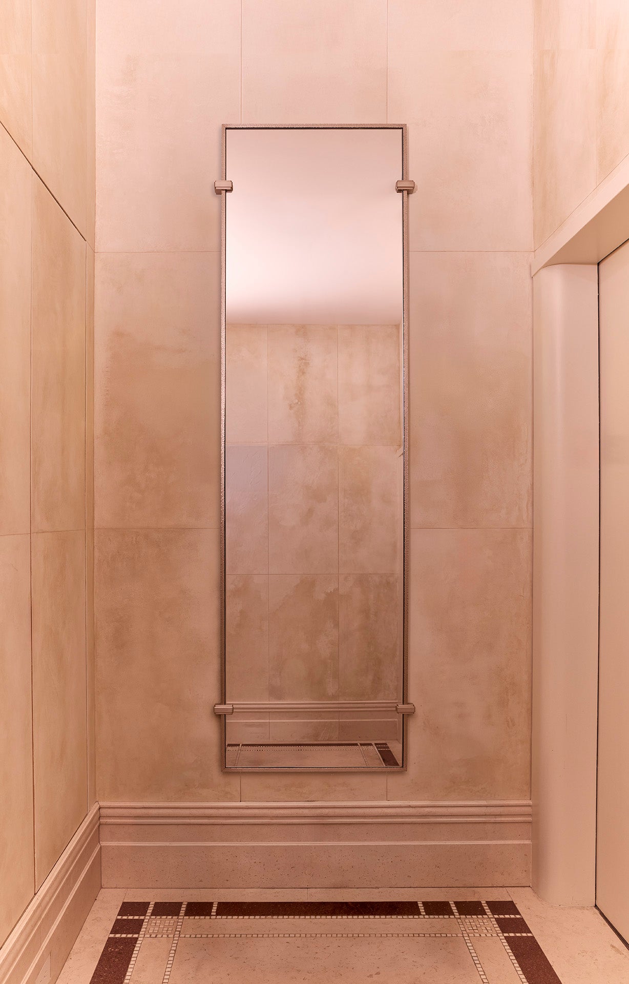 Ligne Mirror